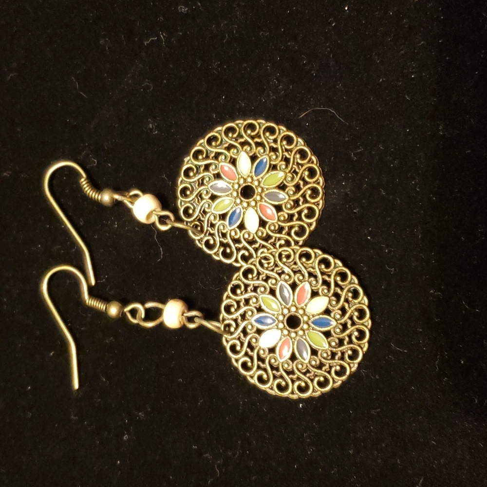 Colorful earrings for Spring - Picture 2 of 2